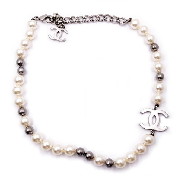 Chanel Silver CC Grey Bead Pearl Short Necklace - Picture 1 of 3